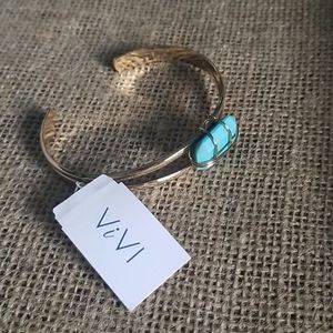 Vivi gold adjustable turquoise stone